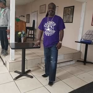 Meet your Posher, Alan